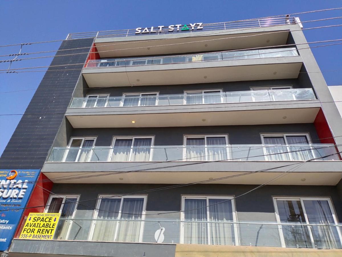 Saltstayz Express - Medicity Near Medanta Hospital Gurgáon Kültér fotó